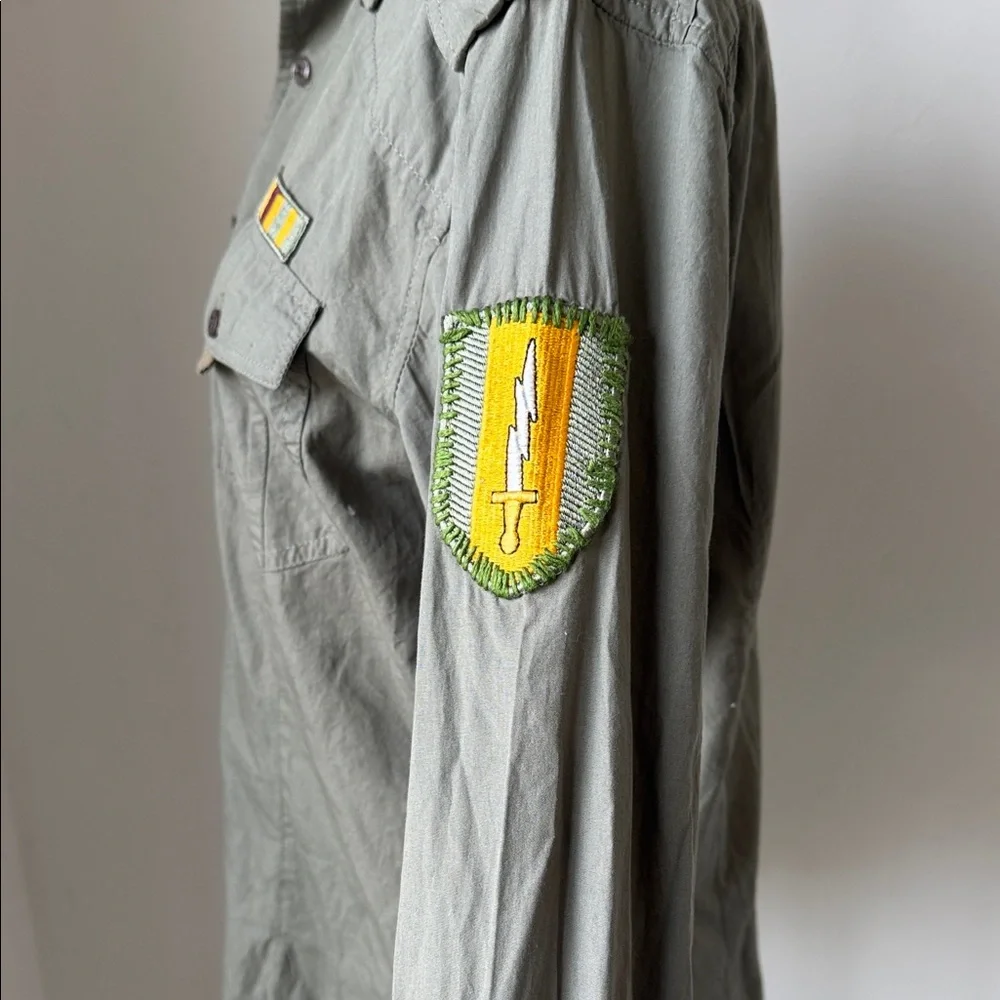 Unisex Military Style Olive Button Down Shirt - Picture 2 of 7